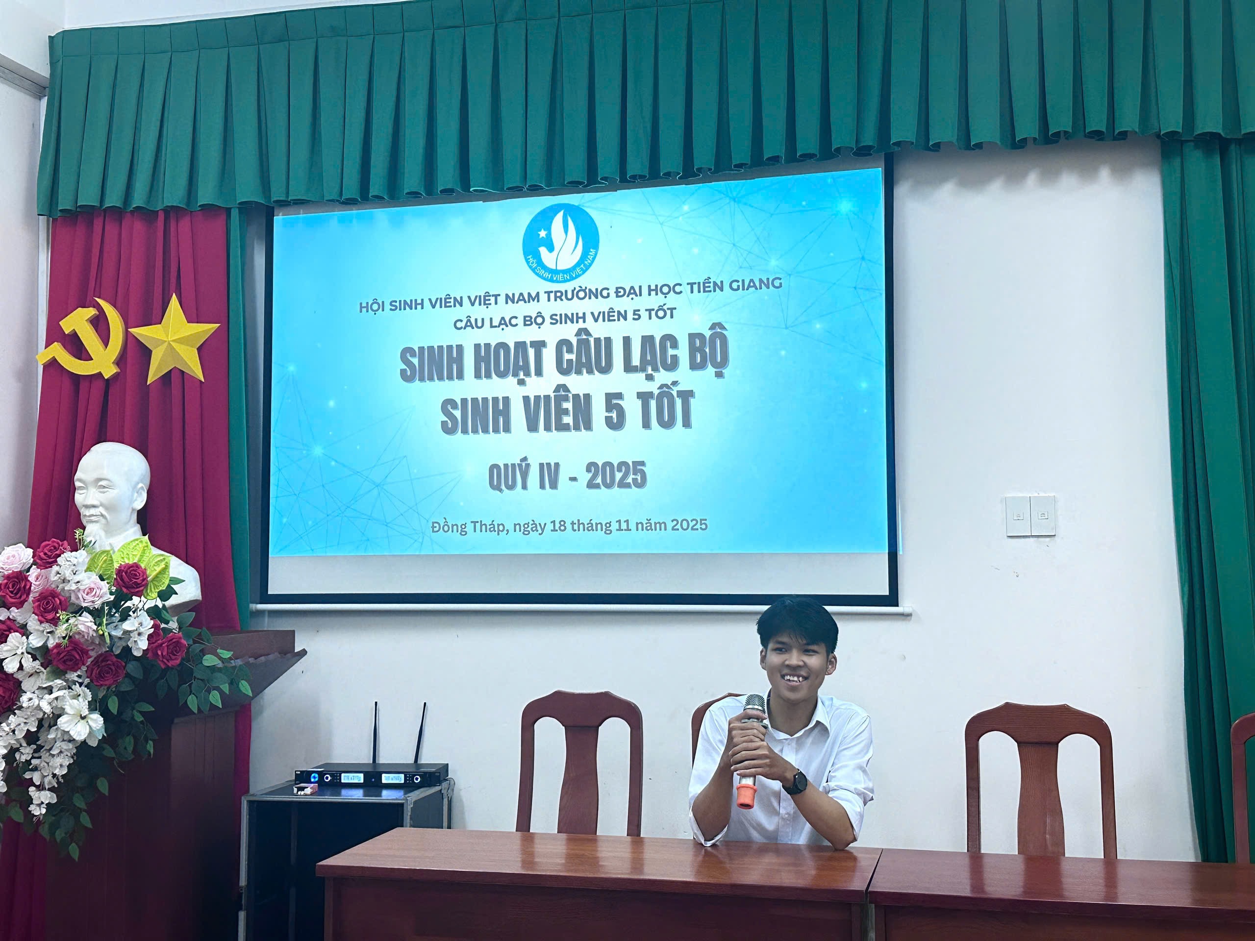 SINH HOẠT CÂU LẠC BỘ “SINH VIÊN 5 TỐT” QUÝ IV NĂM 2025