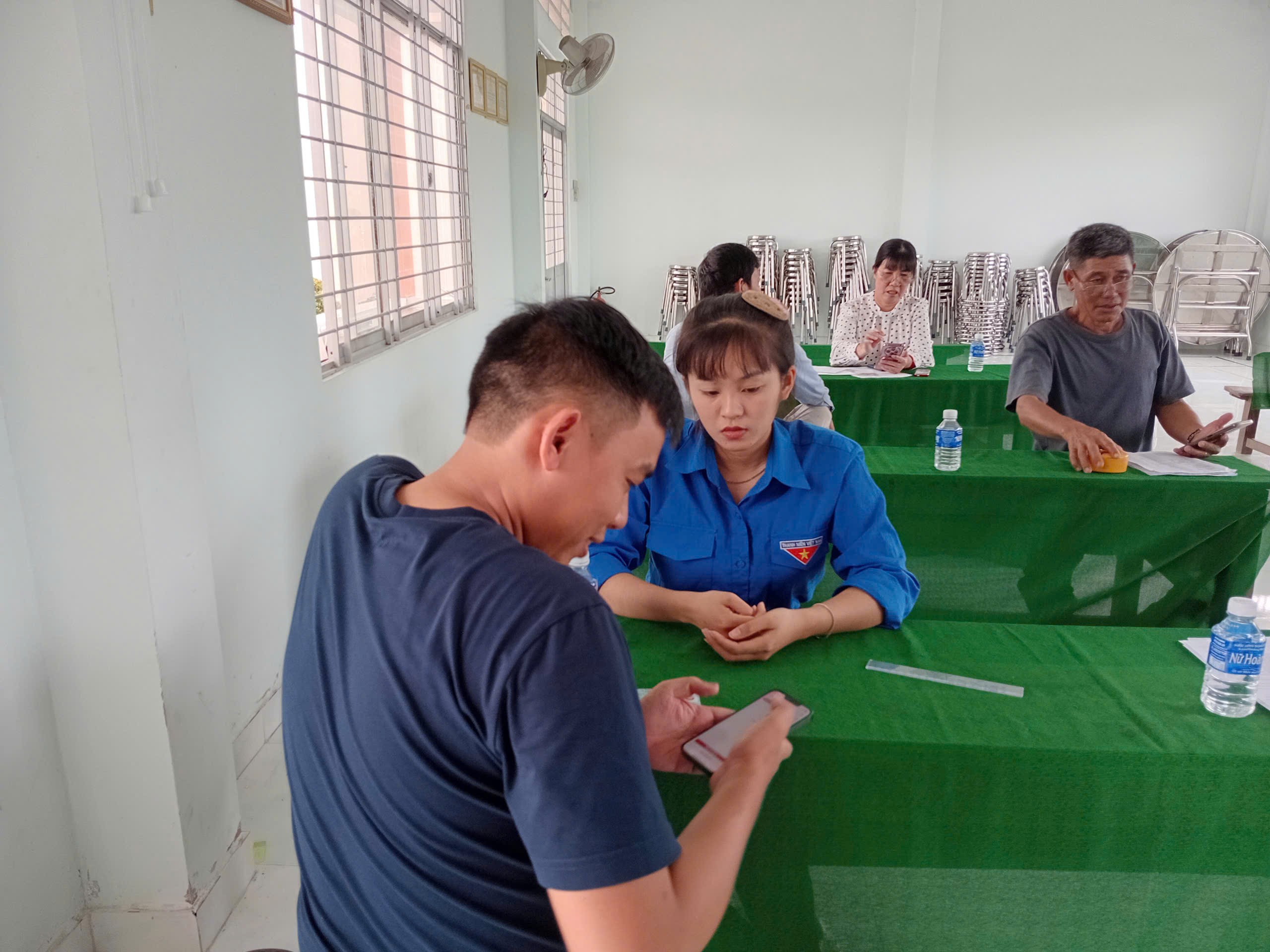 Tuổi trẻ Trường Đại học Tiền Giang đồng hành cùng hơn 8.000 lượt người dân trong chuyển đổi số